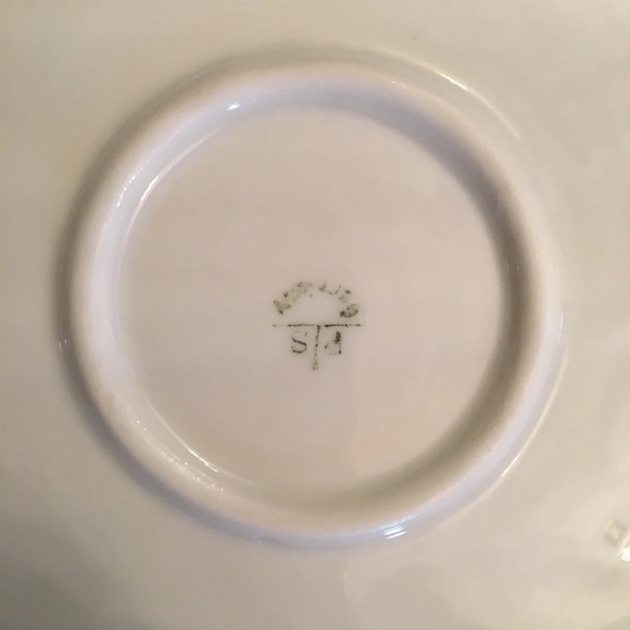 Vintage Porcelain Bowl - Picture 6 of 8